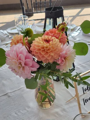 Dahlia Centerpiece